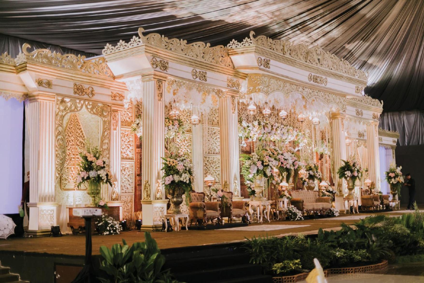 Capital O 1571 Utc Semarang